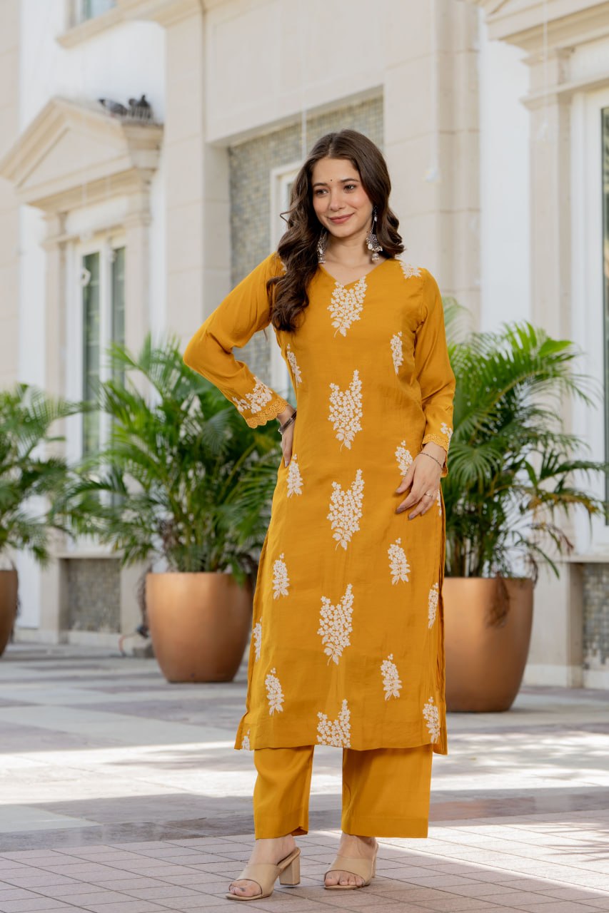 Sunehri Mustard Bloom Kurta Set