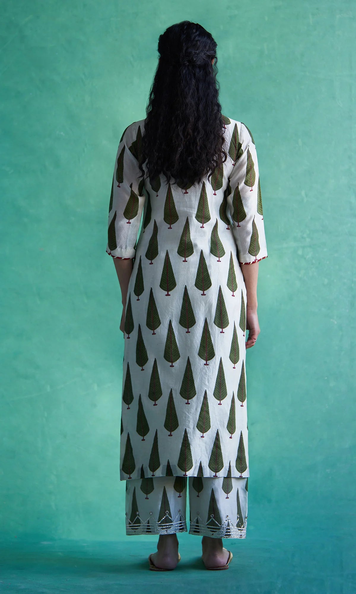 three-piece ethnic suit set