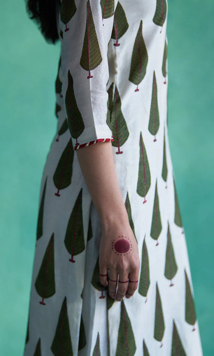 three-piece ethnic suit set