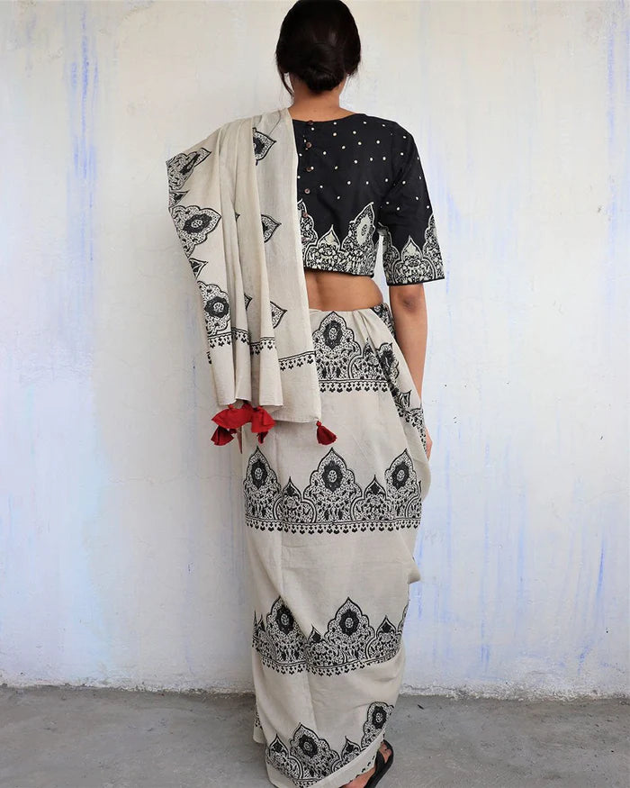 Elegant Handblock Printed Saree – Ivory & Black