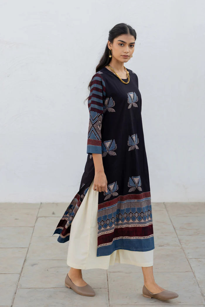 Navy Printed Paneled Cotton Kurta
