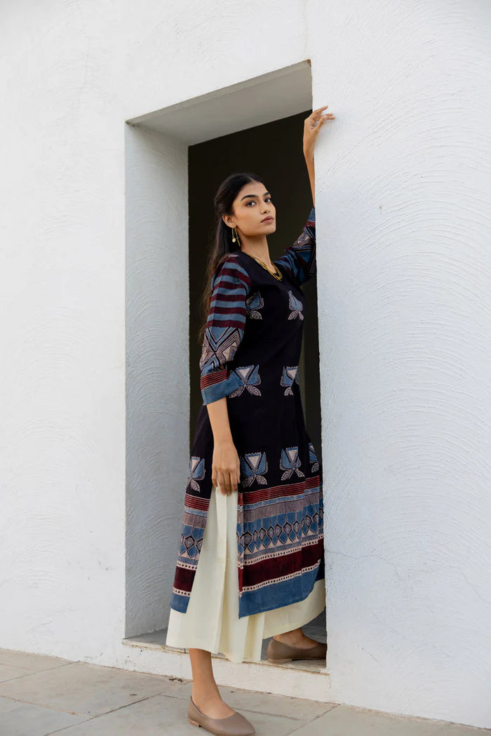 Navy Printed Paneled Cotton Kurta