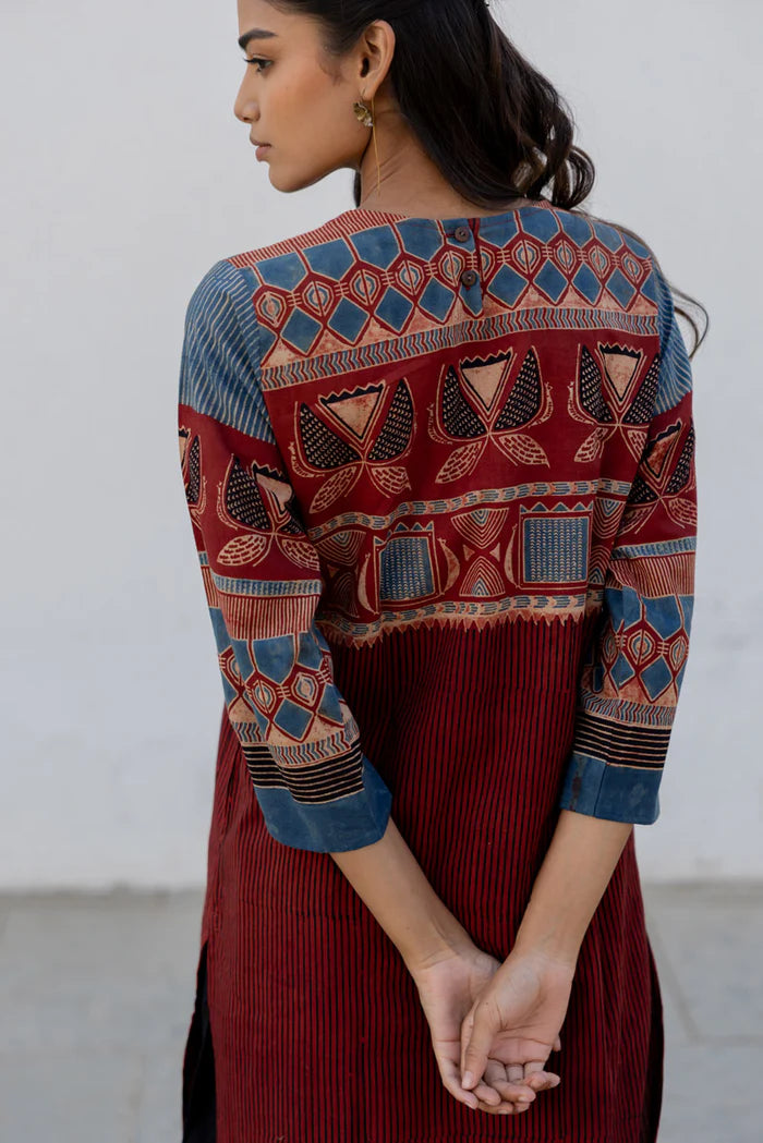 Maroon & Indigo Traditional Motif Print Cotton Kurta