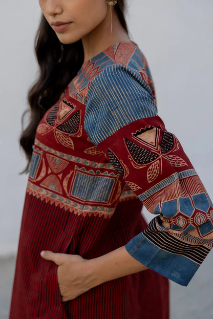 Maroon & Indigo Traditional Motif Print Cotton Kurta