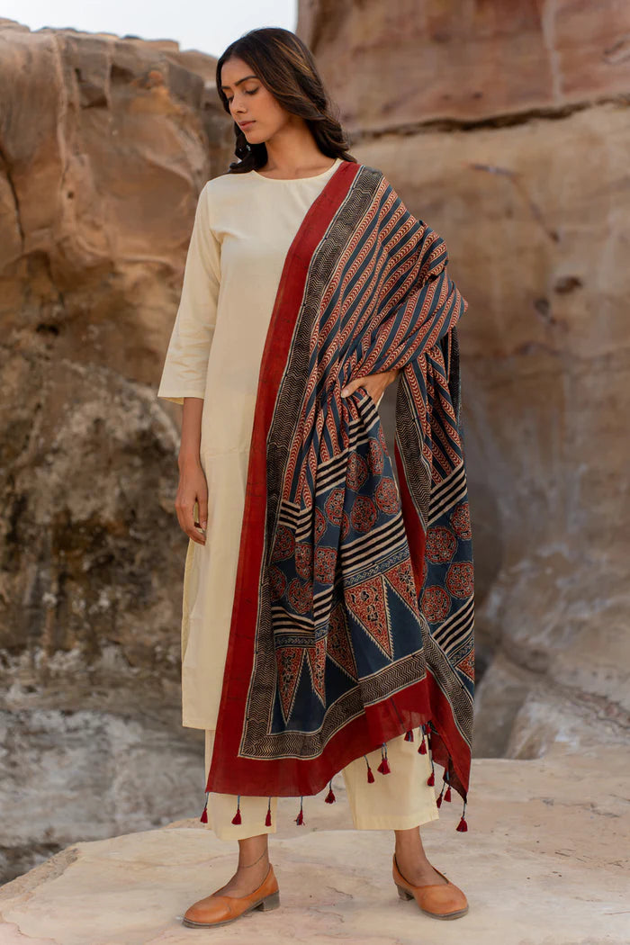 Ivory Cotton Kurta Set with Navy & Maroon Printed Dupatta